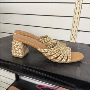 Universal Thread Tan and Cream Woven Block Heel Sandals